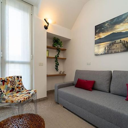 5 Giornate Apt Con Terrazzo E Garage Privato 밀라노 외부 사진